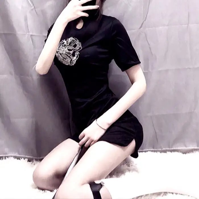 校影迷雾